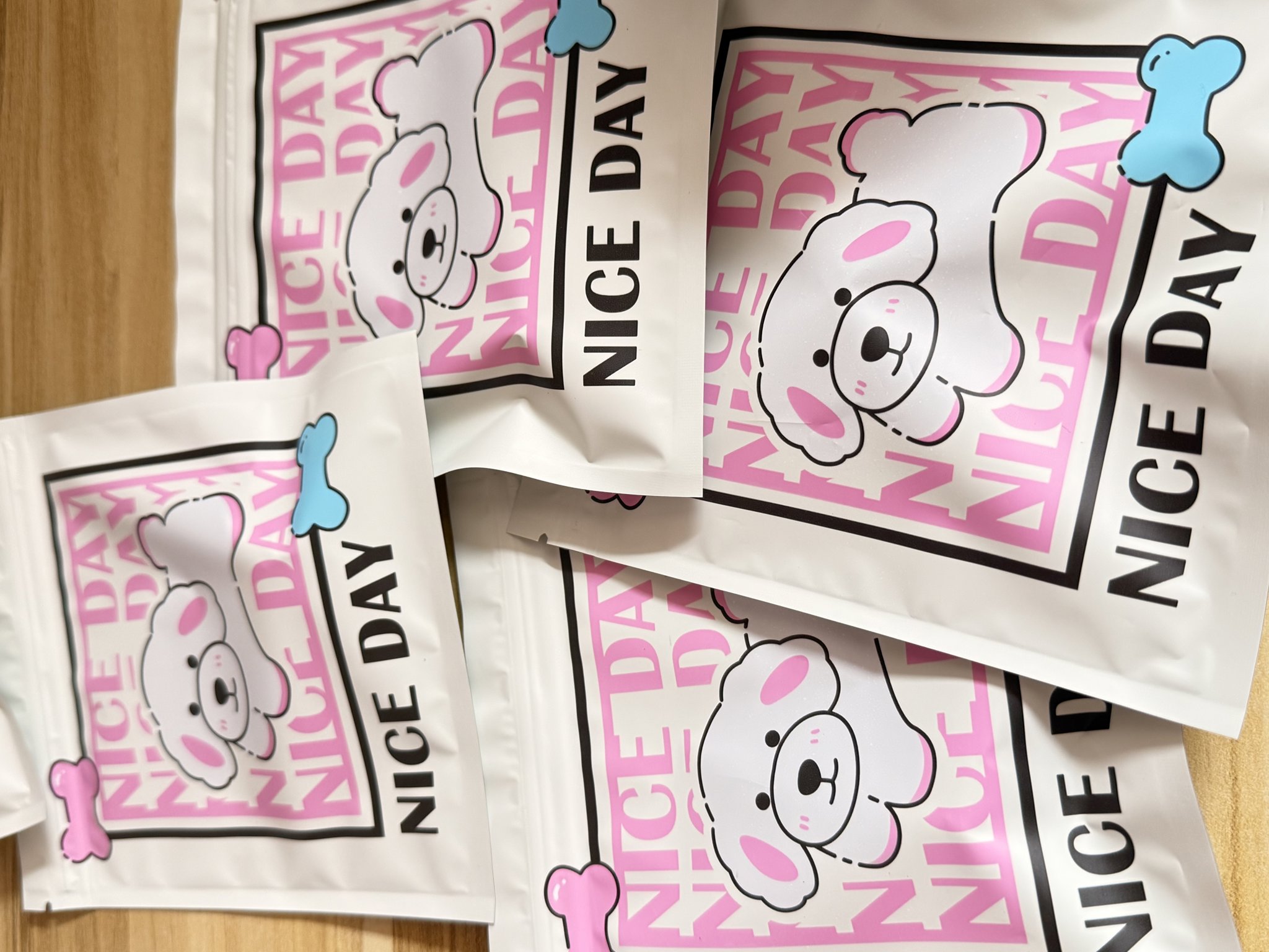 Picture of Super Luckly Eggs- Open in Live - 4